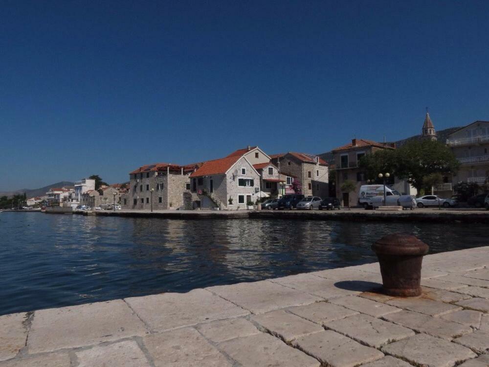 Old Fisherman House Kaštela Exteriör bild