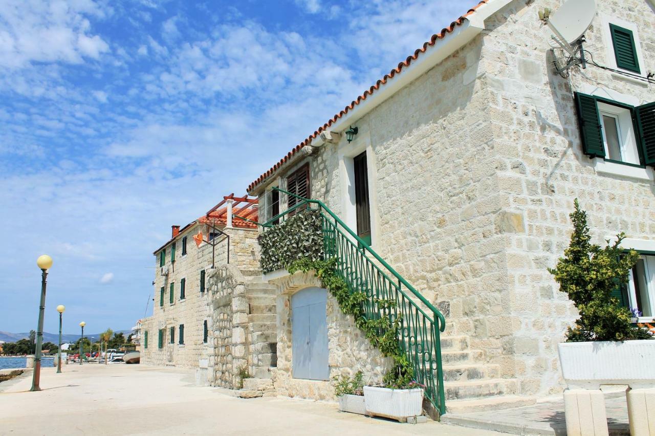 Old Fisherman House Kaštela Exteriör bild
